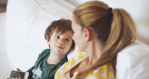 Cach noi chuyen voi con anh 1