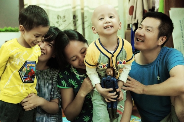 Cậu bé 4 tuổi bị ung thư não ảnh 3 Cau be 4 tuoi bi ung thu nao anh 3