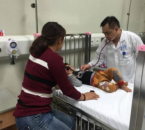 trẻ ngộ độc ảnh 1 tre ngo doc anh 1