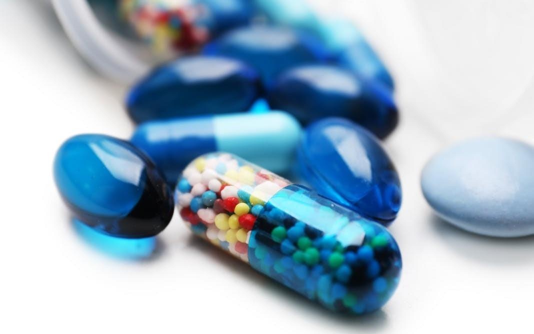 Thu hoi thuoc khang viem khong dat chat luong hinh anh