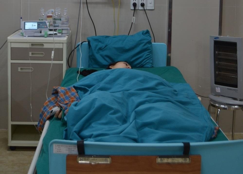 phẫu thuật xuyên đêm nối bàn tay cho bệnh nhân ảnh 1 phau thuat xuyen dem noi ban tay cho benh nhan anh 1