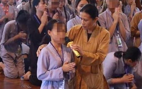 Nhung kieu bat benh co mot khong hai o 'benh vien' Ba Vang hinh anh