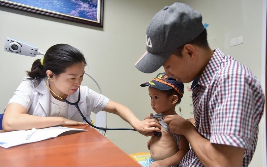 Tang gia kham benh voi nguoi khong co the BHYT hinh anh