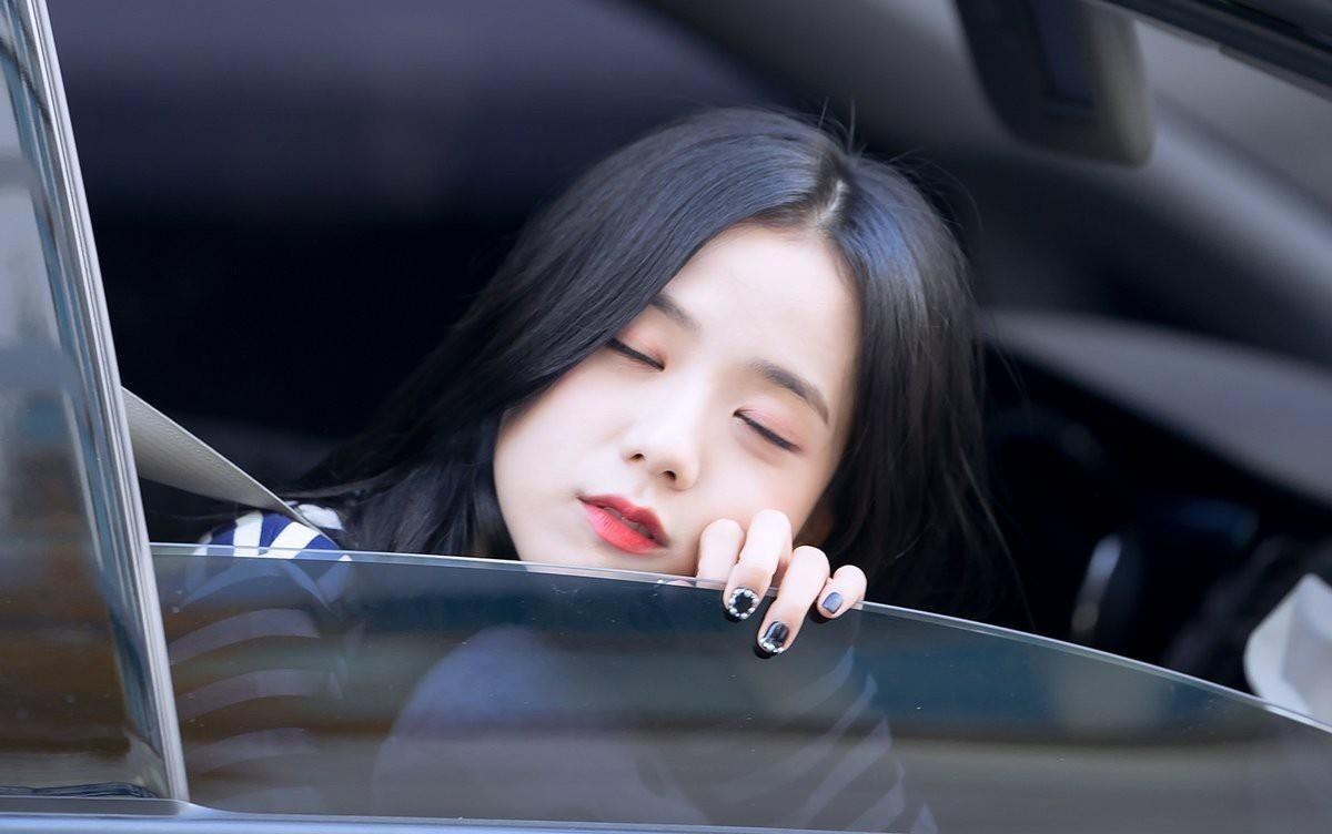 Lam gi de danh bay con ac mong mang ten say tau xe? hinh anh