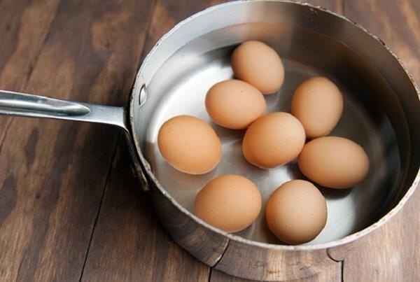 ăn trứng gà đúng cách ảnh 9 an trung ga dung cach anh 9