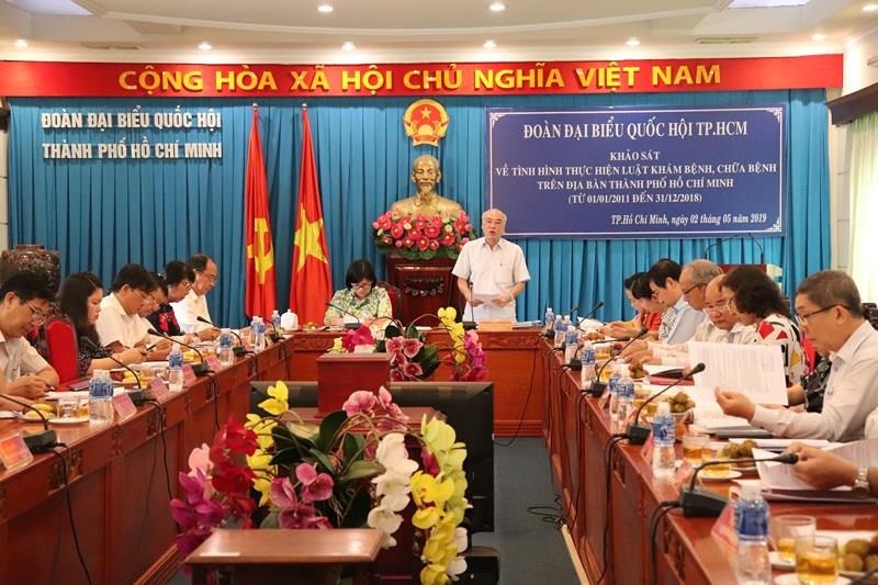 Đi phá thai bị bác sĩ làm thủng ruột ảnh 1 Di pha thai bi bac si lam thung ruot anh 1