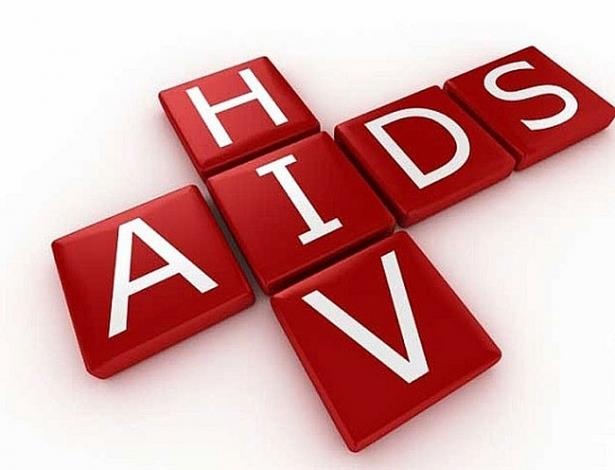 Xu ly khan cap khi bat ngo bi phoi nhiem HIV hinh anh