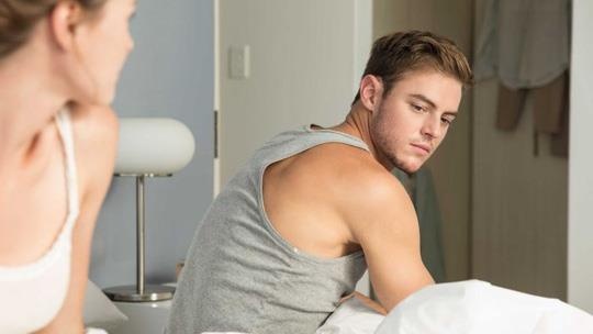 suy yeu 'ban linh dan ong' anh 1