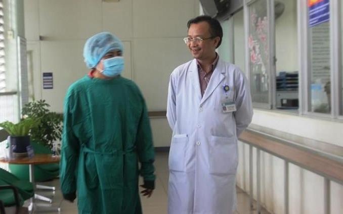 Sinh nhat lan thu hai cua nguoi dan ong duoc ghep tim hinh anh