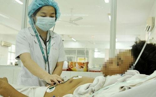 Nguoi dan hoang loan mua thuoc phong benh bach hau khi be 6 tuoi chet hinh anh