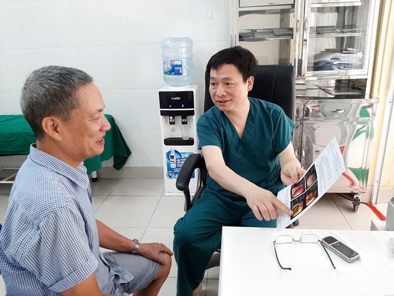 dieu tri benh tri bang thuoc truyen mieng anh 1