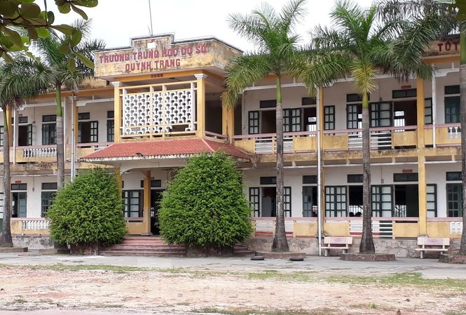 Bi to nhan tin ga tinh hoc sinh cu, thay giao o Thai Binh noi gi? hinh anh
