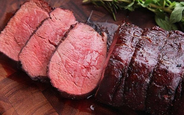 Tai sao khong nen an thit bo vao buoi toi? hinh anh