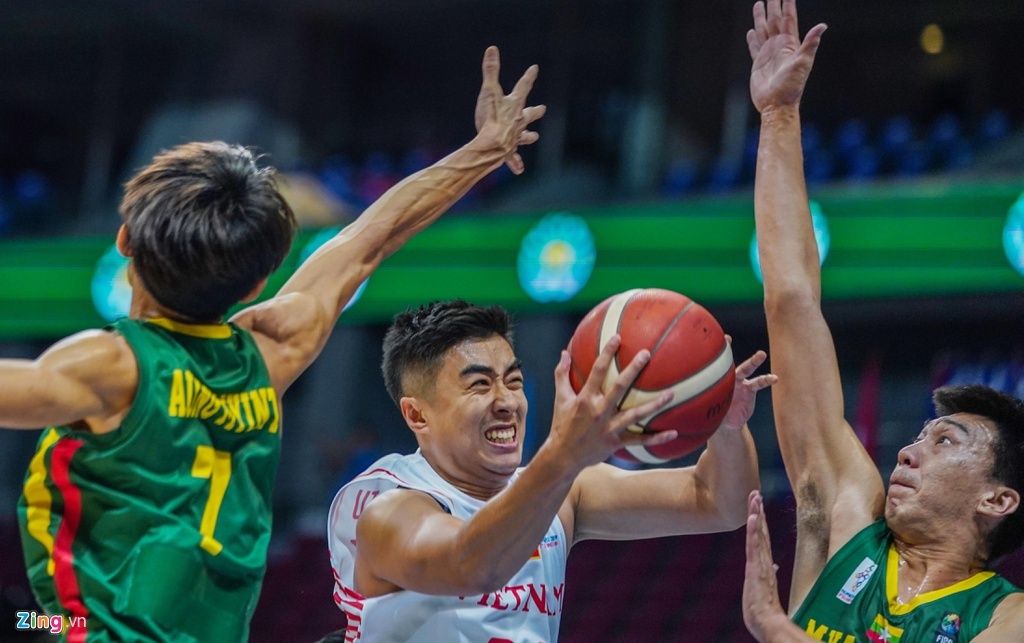 cau thu bong ro anh 2