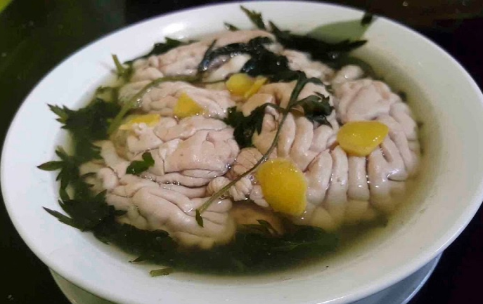 Oc, tuy la thuc pham bo duong hay chat doc cho co the? hinh anh