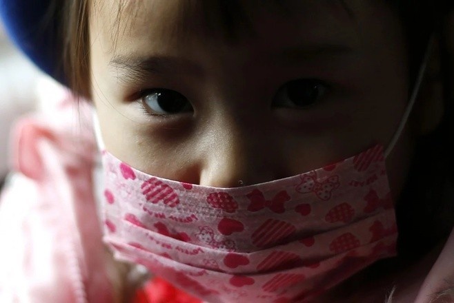 Can lam gi neu co nguoi Viet Nam mac virus corona tu Trung Quoc? hinh anh