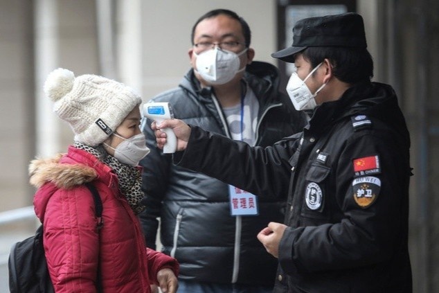 Nhieu nuoc san sang so tan cong dan khoi Vu Han hinh anh