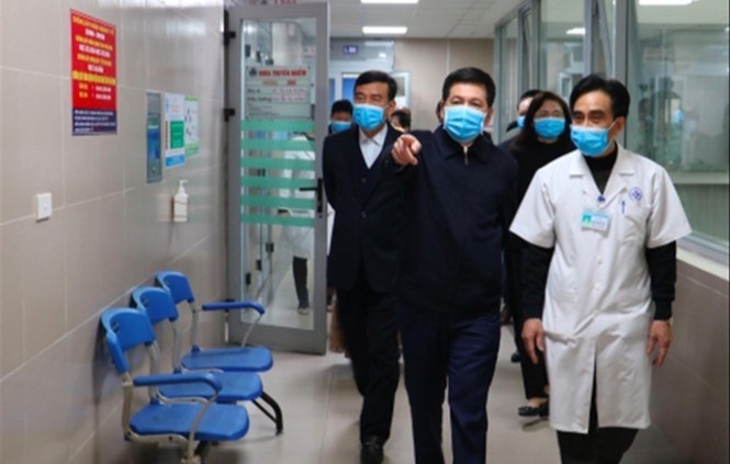 Them 2 nguoi ve tu vung dich corona nhap vien o Thai Binh hinh anh