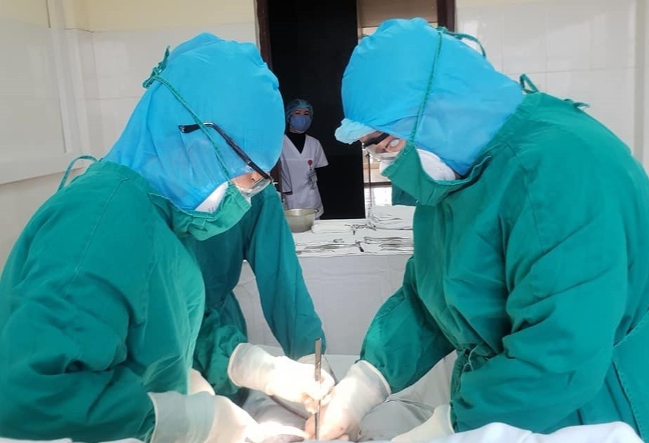 Ca mo de dac biet trong phong cach ly Covid-19 o Ha Noi hinh anh