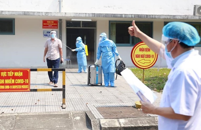 4 nguoi o TP.HCM khoi benh Covid-19 anh 1