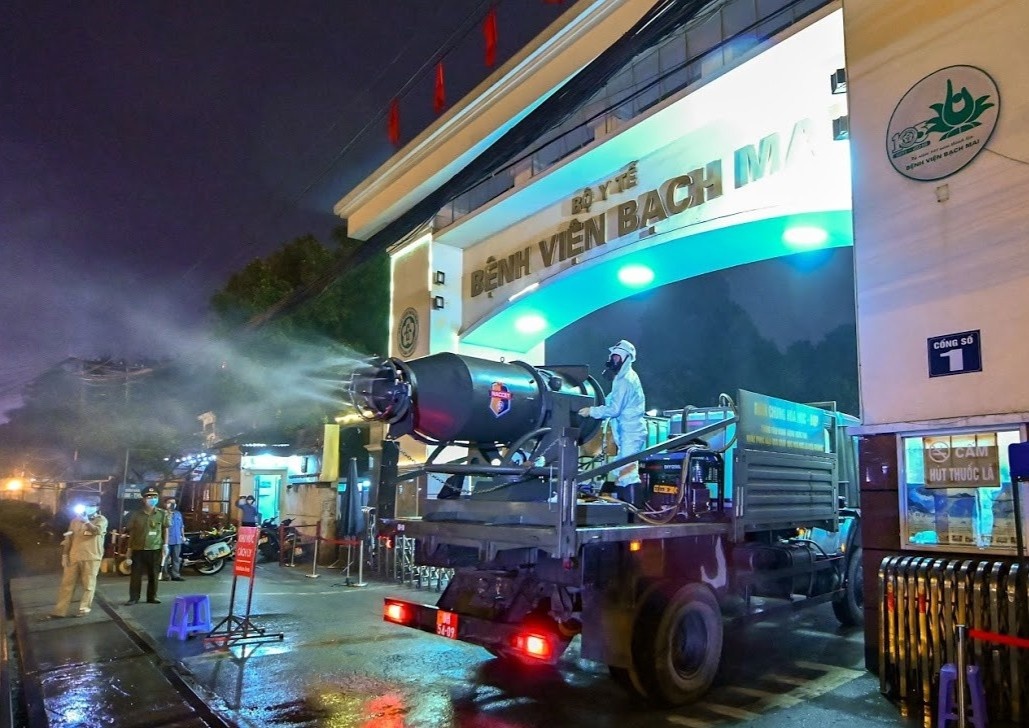 BV Bach Mai co 43 nguoi mac, 27 ca la nhan vien Cong ty Truong Sinh hinh anh