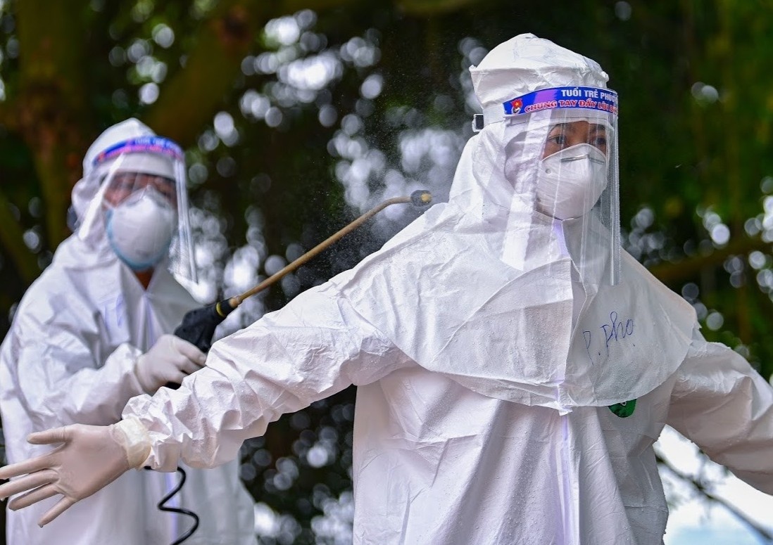 Them hai nguoi o Ha Loi mac Covid-19, ca nuoc co 260 benh nhan hinh anh