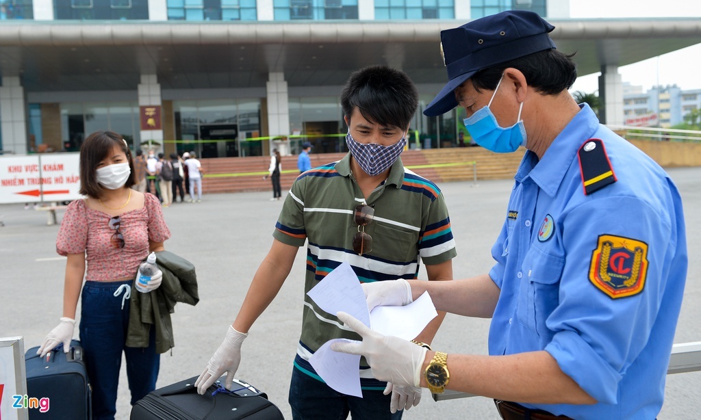 nhan mac Covid-19 khoi benh anh 1