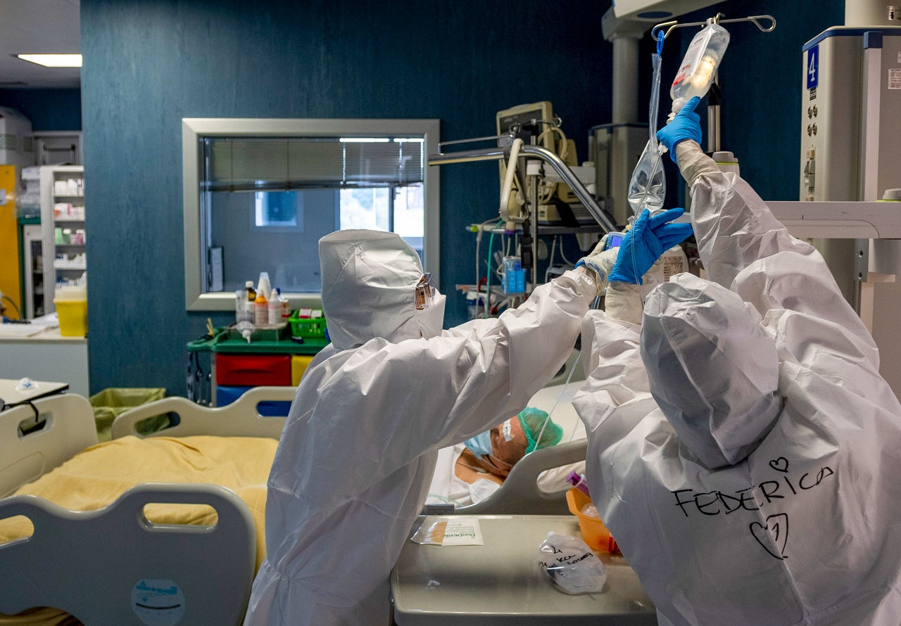 Virus SARS-CoV-2 tan cong con nguoi anh 2