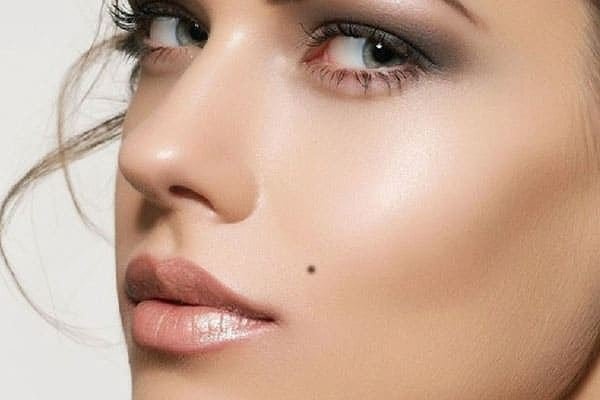 vi tri not ruoi canh bao ung thu anh 1