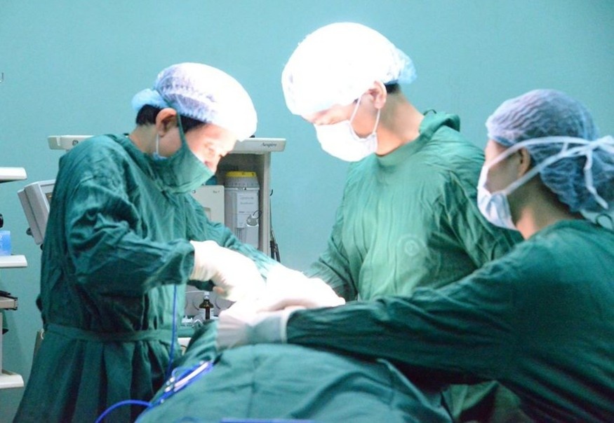 Bi buou co co nen mo? hinh anh