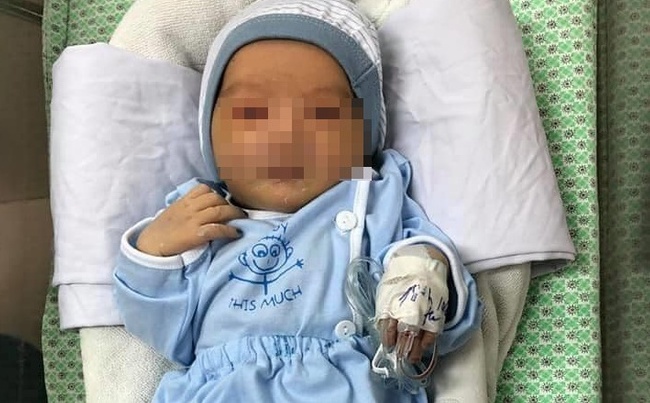 Be trai bi bo roi o ho ga anh 1