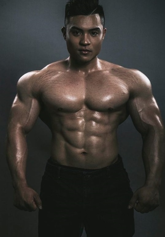 Chàng trai cơ bắp vạm vỡ ảnh 1 Chang trai co bap vam vo anh 1