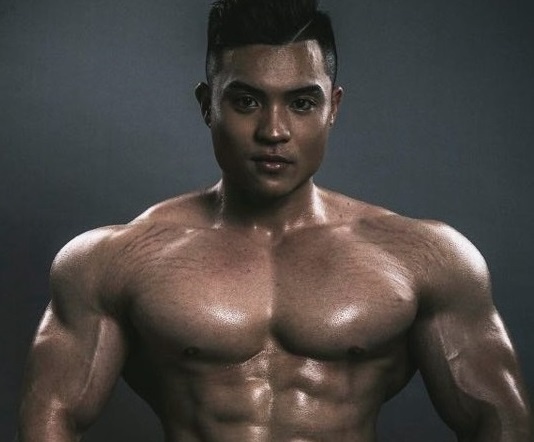 Chang trai chi 9 trieu dong tien an moi thang de so huu co bap vam vo hinh anh