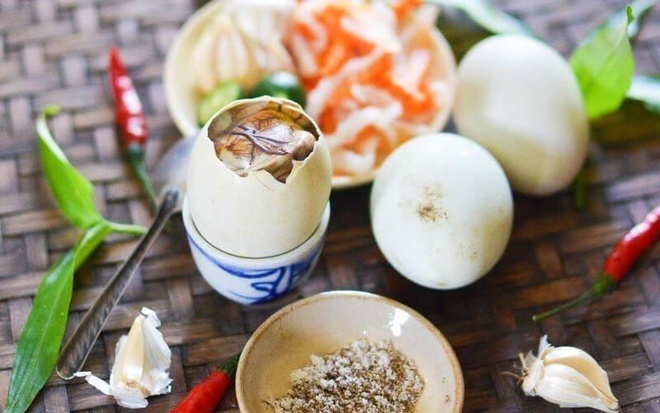 Ăn trứng vịt lộn ảnh 1 An trung vit lon anh 1