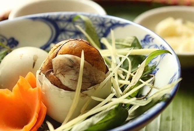 Ăn trứng vịt lộn ảnh 3 An trung vit lon anh 3