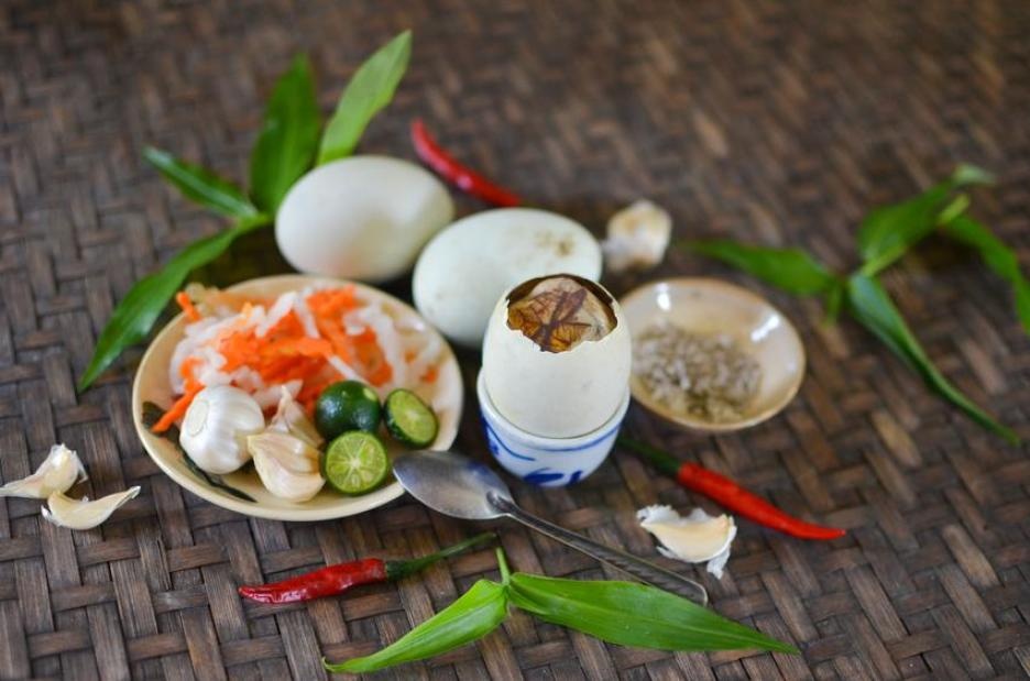 Ăn trứng vịt lộn ảnh 5 An trung vit lon anh 5