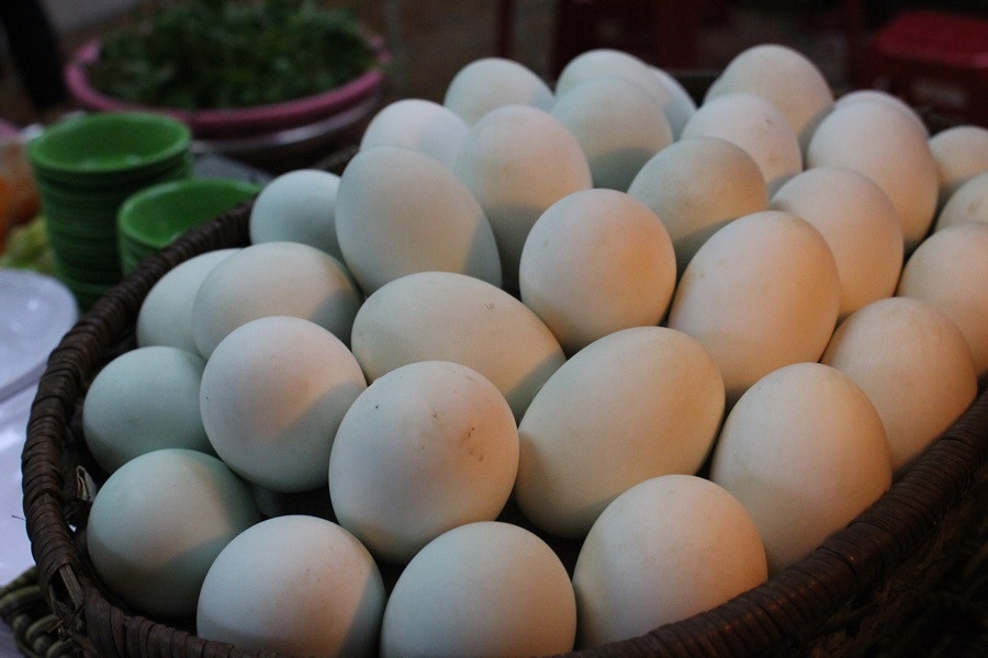 Ăn trứng vịt lộn ảnh 7 An trung vit lon anh 7