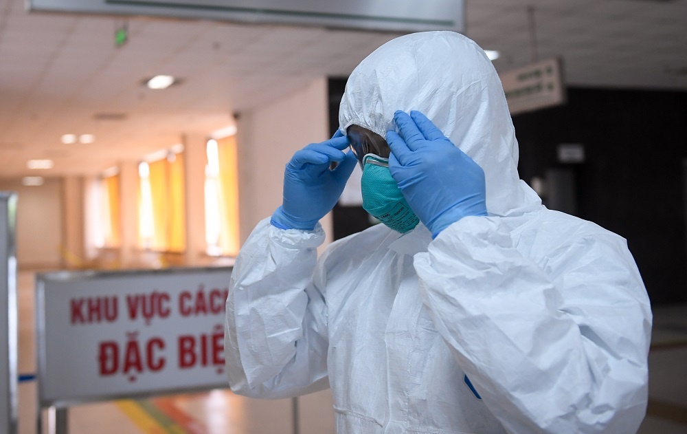 Them 2 benh nhan cao tuoi mac Covid-19 tu vong hinh anh