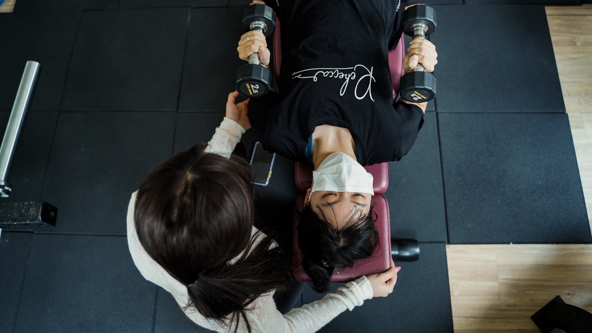 Mot ngay cua nu HLV noi tieng anh 10