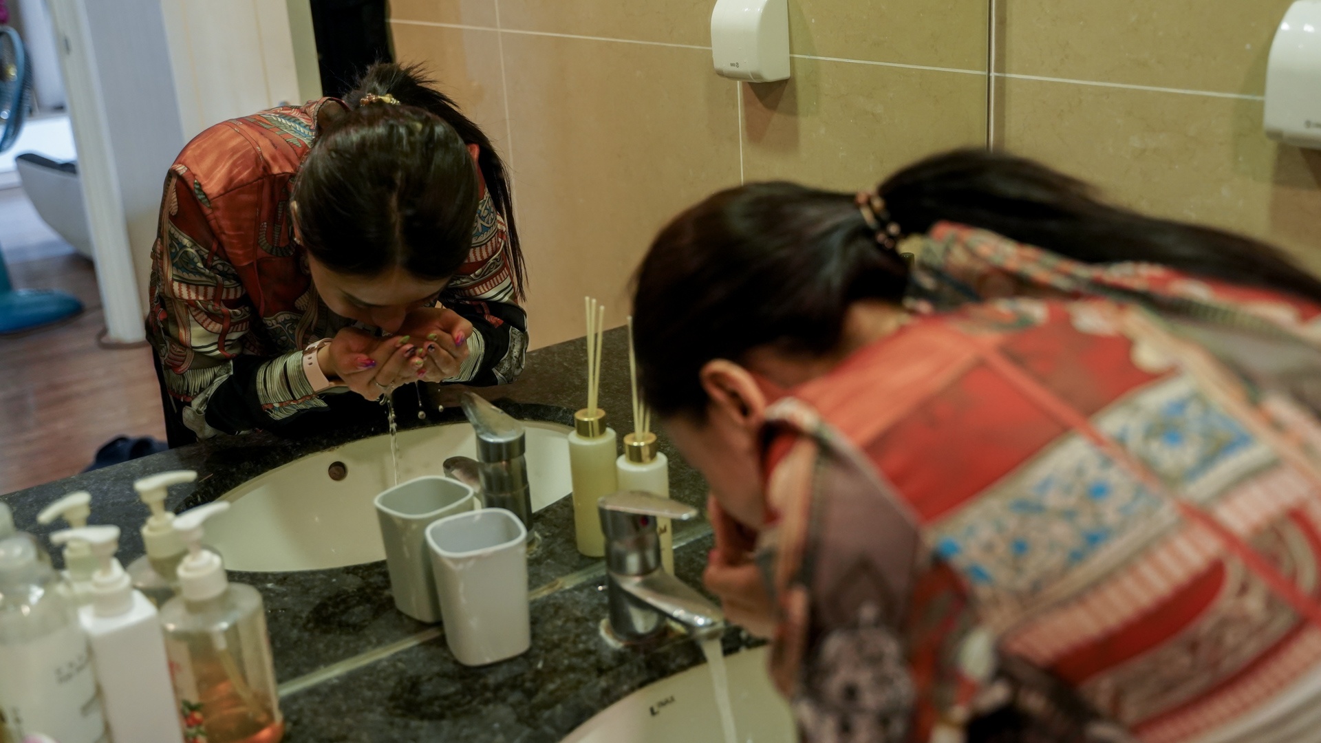 Mot ngay cua nu HLV noi tieng anh 3