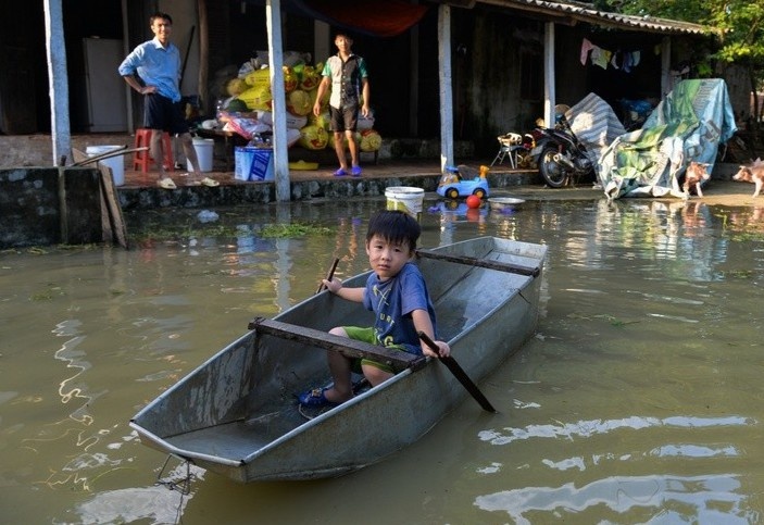 Cach xu ly de co nuoc sach sau lu lut hinh anh