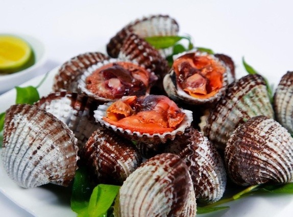 Nhung thuc pham chua chat doc nguy hiem hinh anh