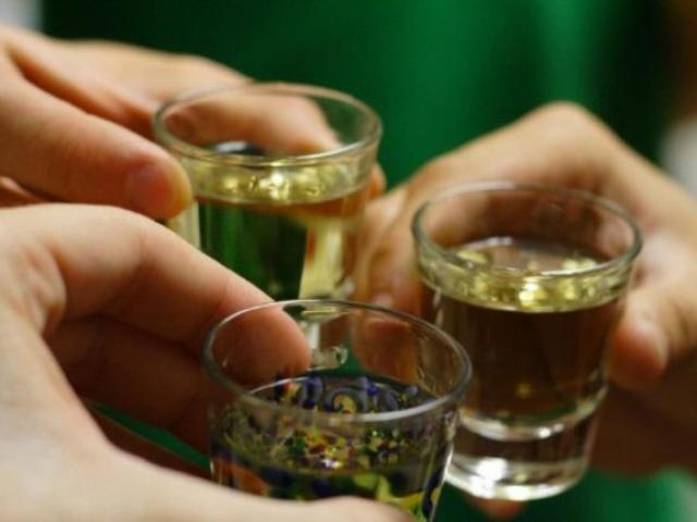 Sử dụng ba kích ngâm rượu ảnh 4 Su dung ba kich ngam ruou anh 4