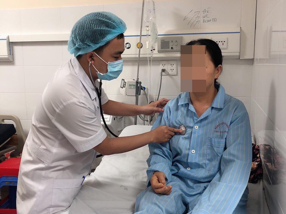 Dau hieu benh sot mo anh 1