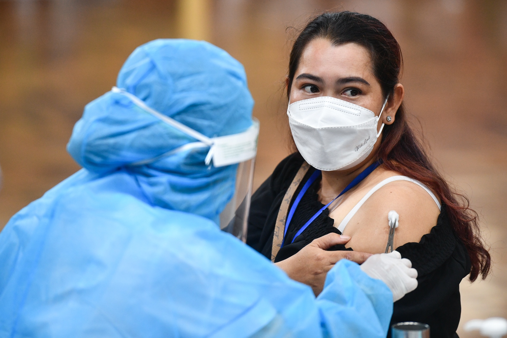 Tiêm vaccine Covid-19 ảnh 1 Tiem vaccine Covid-19 anh 1