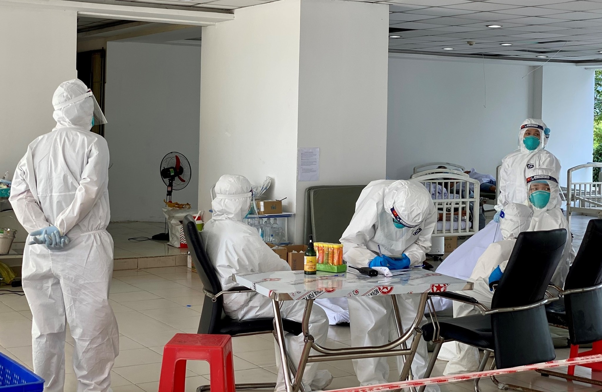 bệnh viện dã chiến ảnh 1 benh vien da chien anh 1