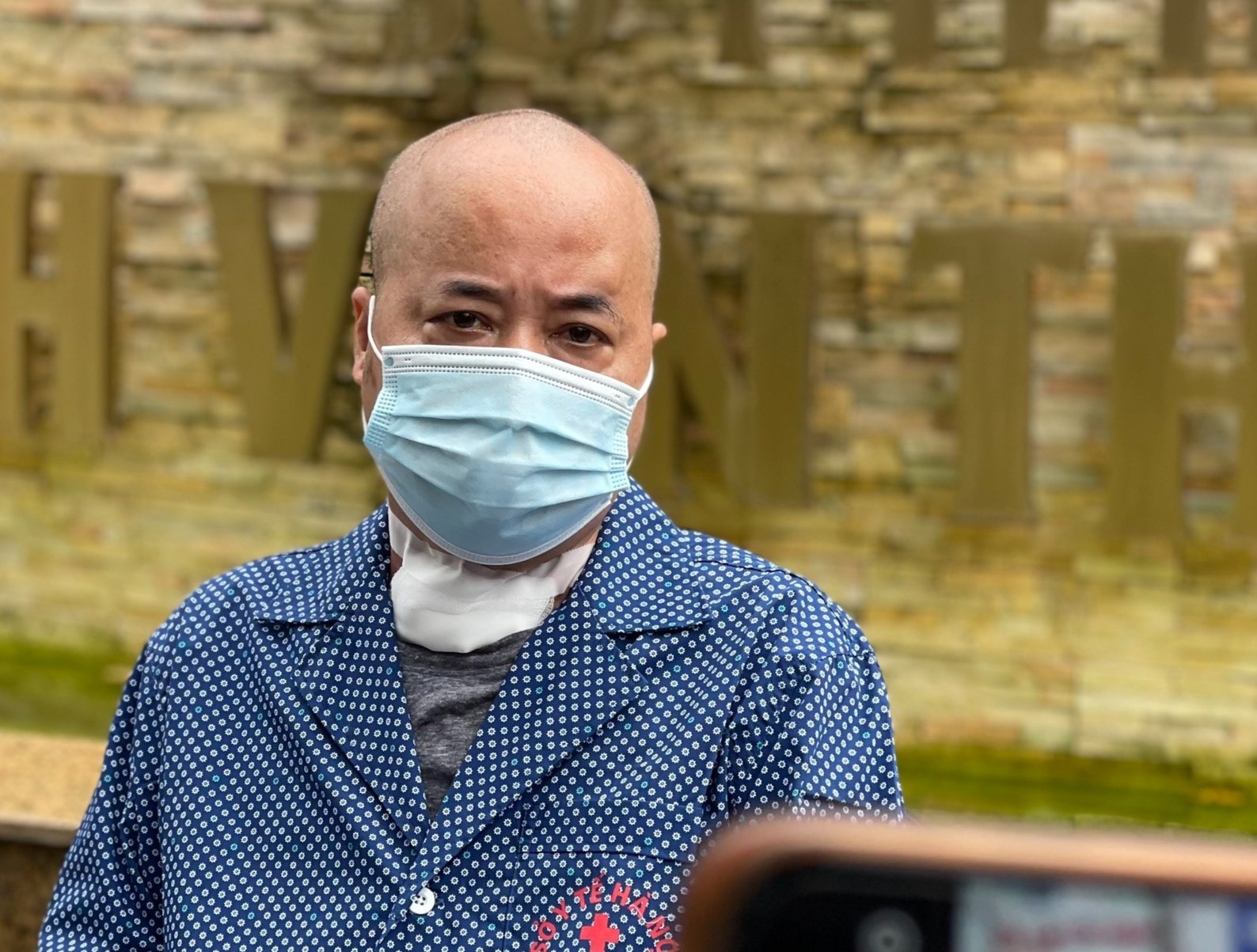 Hanh trinh thoat khoi 'cua tu' cua F0 khong benh ly nen tai Ha Noi hinh anh