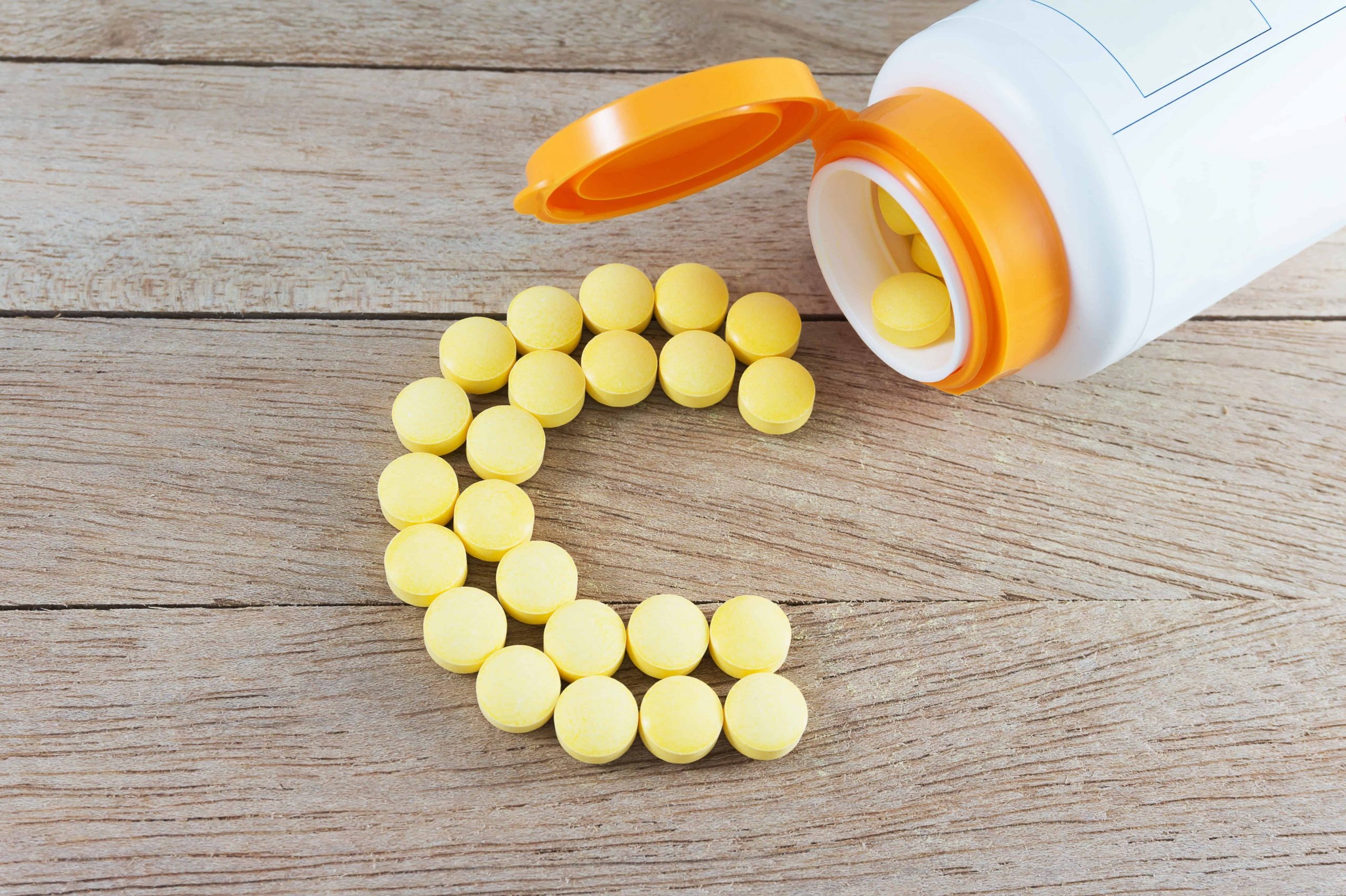 Dùng vitamin C phòng Covid-19 ảnh 1 Dung vitamin C phong Covid-19 anh 1