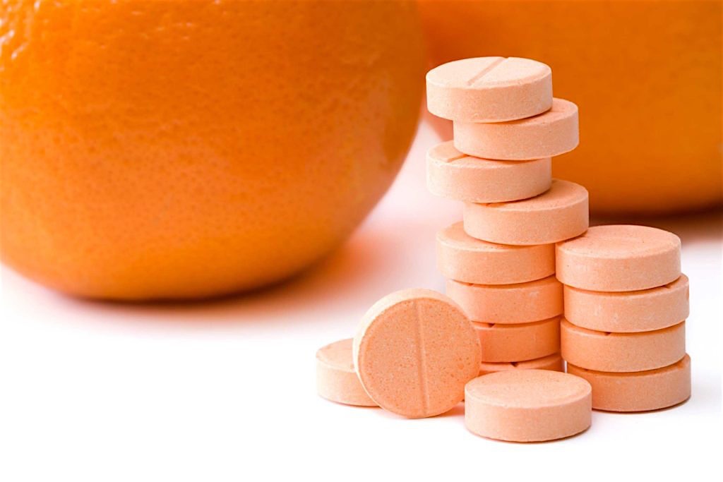 Dùng vitamin C phòng Covid-19 ảnh 2 Dung vitamin C phong Covid-19 anh 2