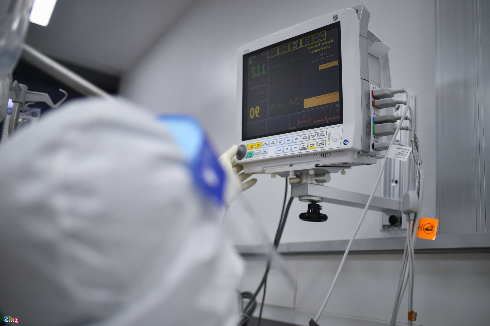 thuoc dieu tri Covid-19 anh 2